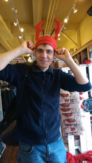 Mal den verrückten Krabbenhut aufsetzten 