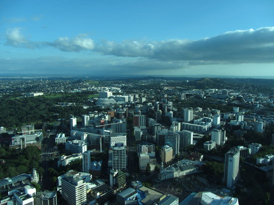 Blick von oben auf Auckland