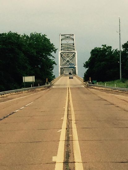 Gleich da drüben ist Arkansas!