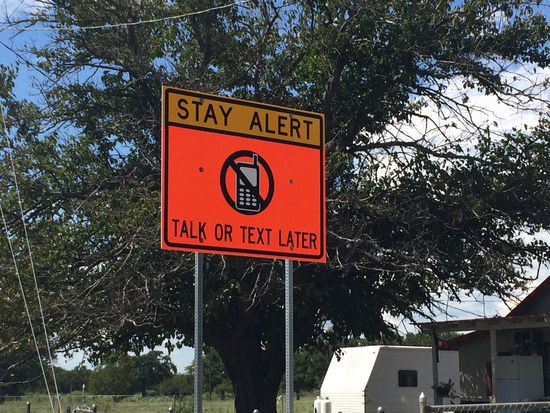 Was bei uns total verboten, scheint hier nur eine höfliche Bitte zu sein