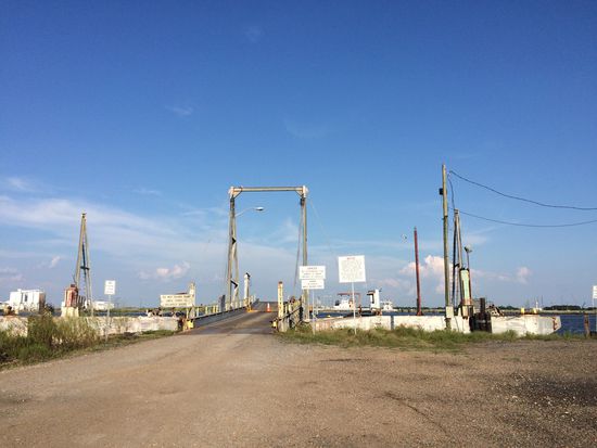 Warten auf die Fähre 