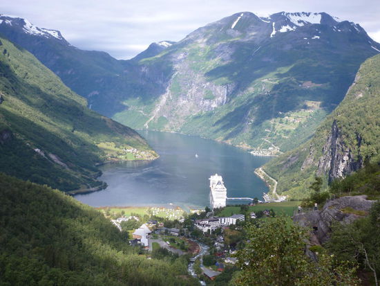 Blick auf Geiranger