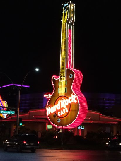 Auch das Hard Rock Cafe ist direkt gegenüber unserem Hotel