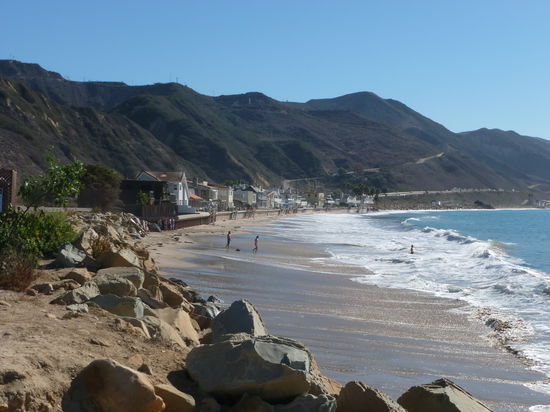 "Langsam gehen mir die Argumente aus, weshalb ich wieder zurück fliegen soll...", meint Franzl beim Befahren des Highways 1. und obwohl diese Aussage sicherlich humoristisch gemeint war....beim Anblick dieses Panoramas und dieser wundervollen Strecke, ist dies sehr wohl verständlich!