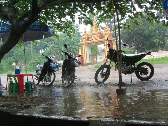Nach einer Stunde gibt es eine Zwangspause mit Kaffee und Suppe.