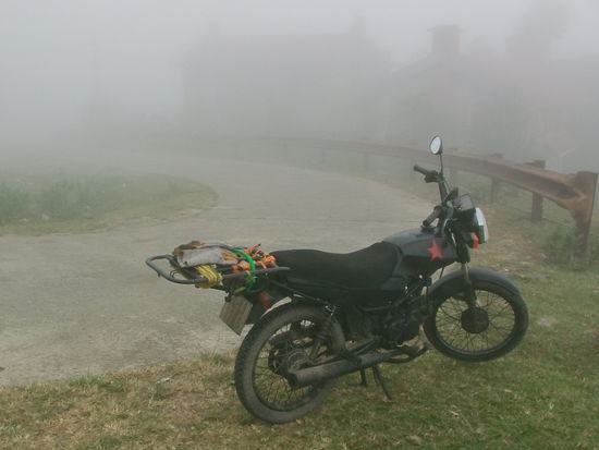 Es wird deutlich nebeliger und bitter kalt.