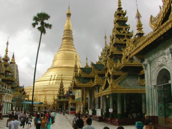 Ich habe Myanmar besucht.