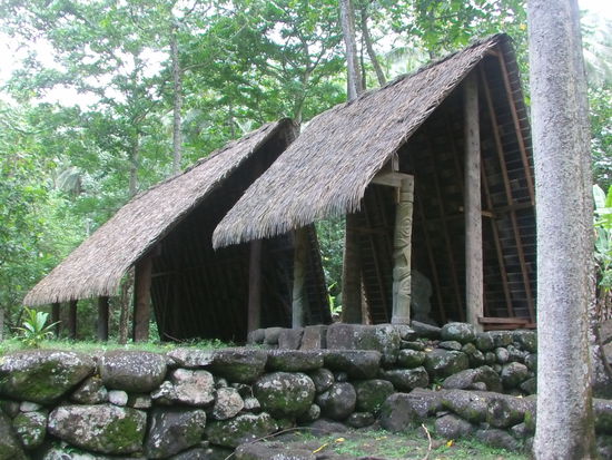 Danach machen wir eine Führung mit unserem Reiseleiter.