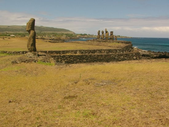 Ich laufe immer die Küste entlang.