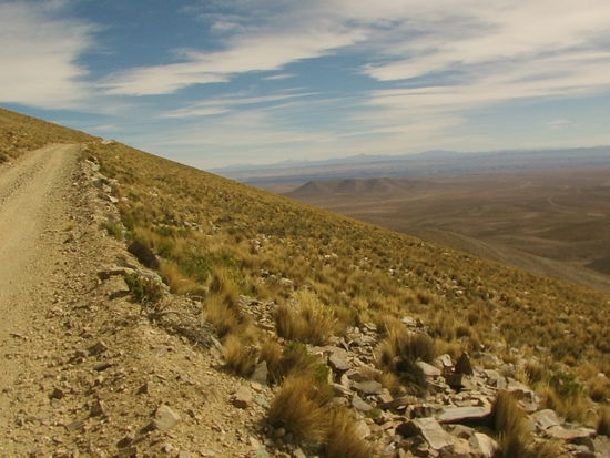 Nach 60 km biege ich ab und suche einen Weg zurück.