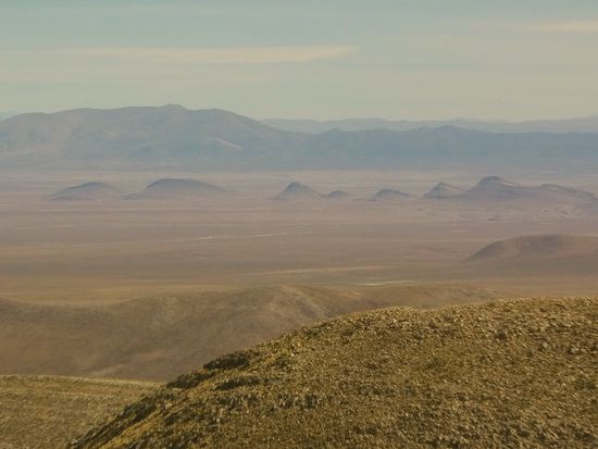Im Hintergrund die Berge von gestern.