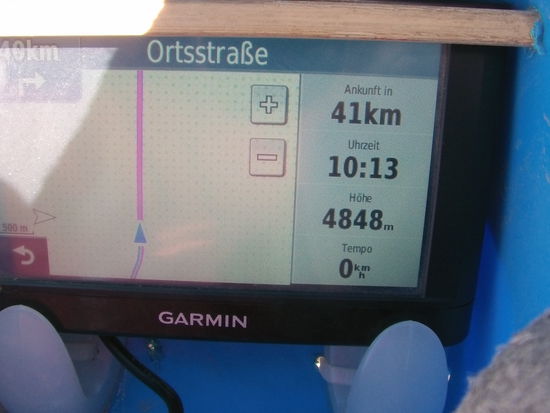 Ich bleibe in großer Höhe.