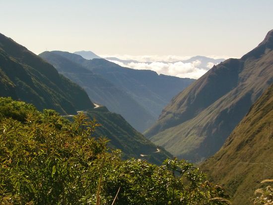 Die Straße über den Wolken.
