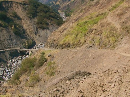 Dann geht es 20 km bergauf.