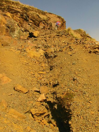 Und ganz nebenbei, es ist ein Abenteuerspielplatz für Off Road Freunde.