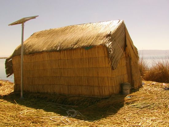 Man hat Solarstrom und Fernsehen.