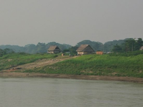 Der Fluss wird breiter.