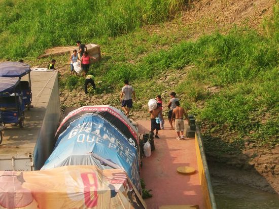 Kurzer Stop, eine Minute und weiter.