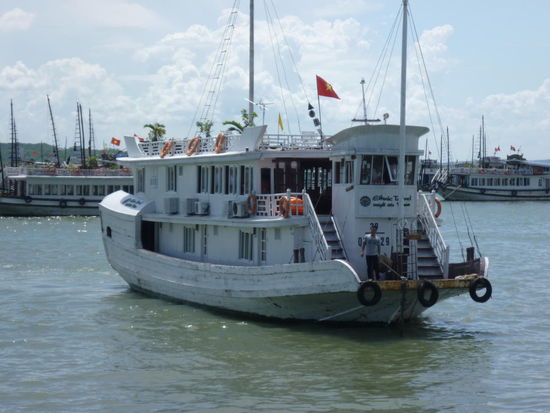 Unser Boot - leider nicht mehr braun sondern weiß