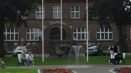 Das Rathaus von Büsum.