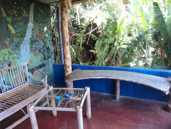 Sitz-und (leider) Raucherecke