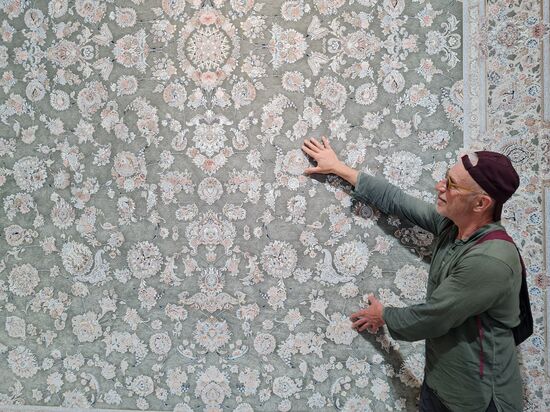 Phantasie in Teppich