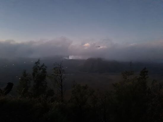 10 nach 5 am Seruni