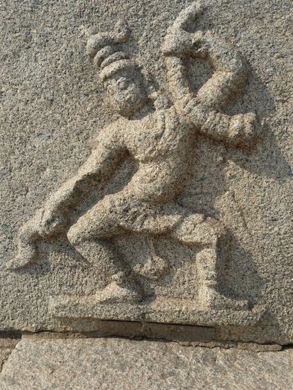 "Der kräftig einen fahren läßt"..steinernes zeugnis eines uralten Bedürfnisses