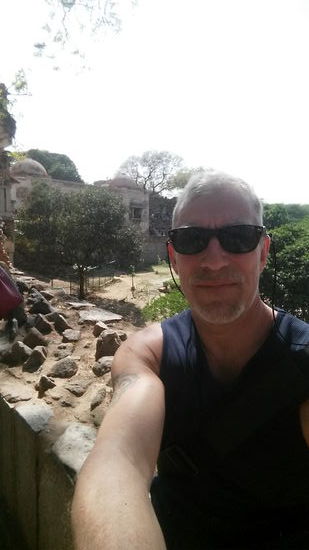 Der reisende am hauz khaz