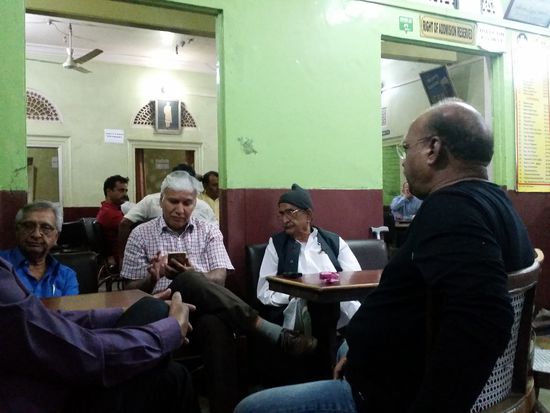 Indian coffee house,kleiner Filterkaffee 23 rupies....hingehen!!!