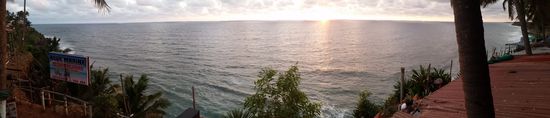 Sonnenuntergang am north cliff varkala