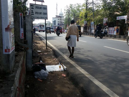 Kollam. Wieder in Indien zurück