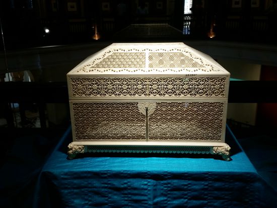 Schatzkästchen aus Elfenbein