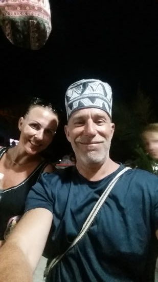 Shoppen mit Claudi macht,wie mit fast allen Frauen,richtig Spaß...