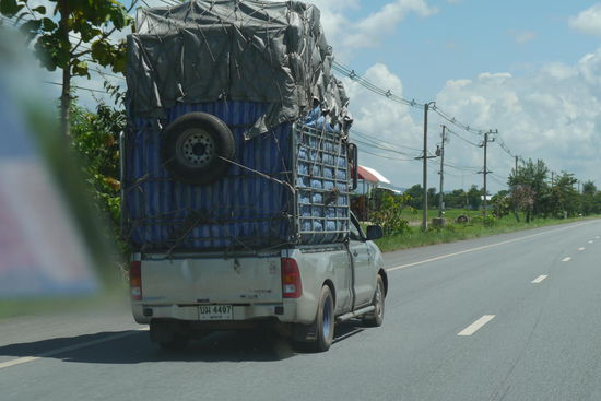 vielleicht ein bisschen überladen...?!?