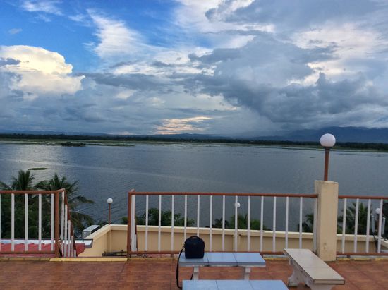 Gästehaus mit grosser Terrasse auf dem Hausdach mit grandiosem Blick über den See und...