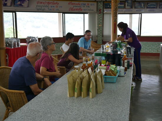Natürlich hat sie auch etwas an uns verdient...