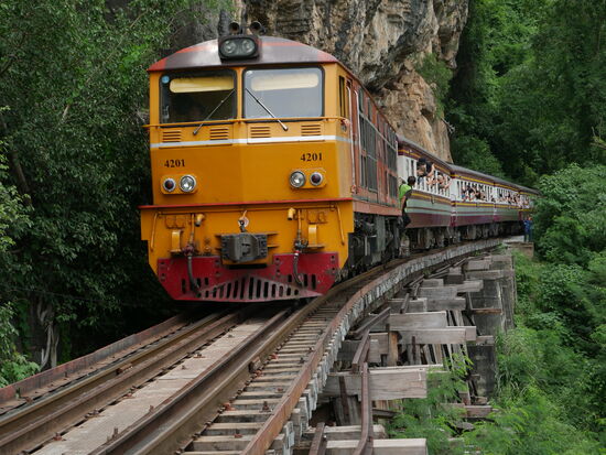 Nachtrag von vorgestern... Deathrailway auf dem Viadukt.