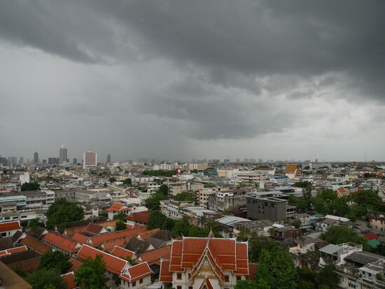 Blick vom Golden Mount Richtung Süden: Gewitter im Anmarsch