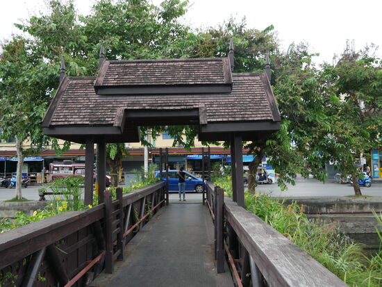 Auf dem Weg zum Nachtmarkt