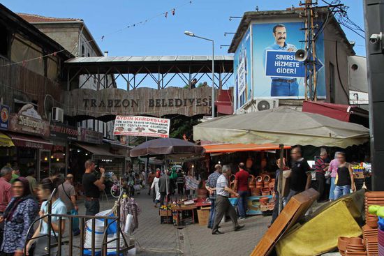 Marktgeschehen in der Altstadt
