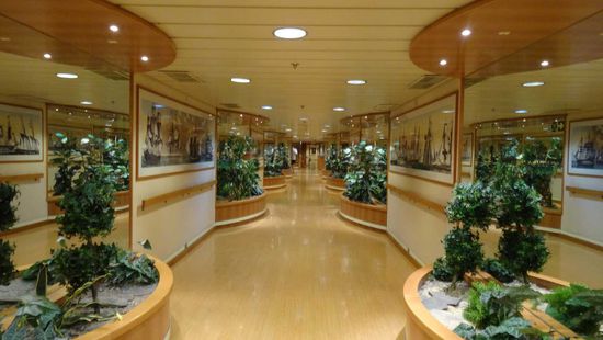 Im Eingangsbereich zu den Kabinen