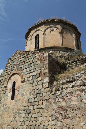 Dolisqana Klosterkirche