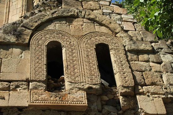 Yeni Rabat - Verzierte Fensterlaibung