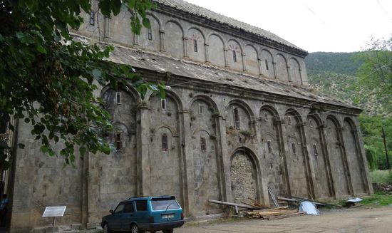 Die Kirche von Barhal