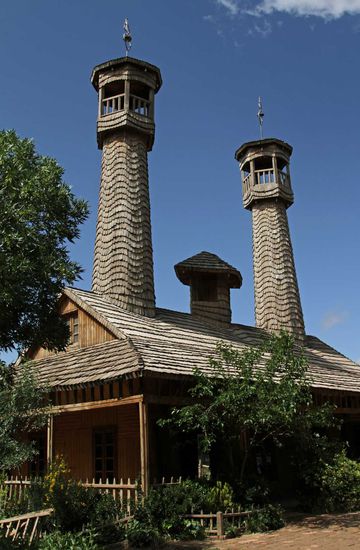 Wundervolle Holz-Moschee