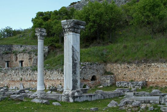 Säulen der Basilika A