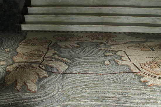 Bodenmosaik mit der Karte Griechenlands und Vorderasiens