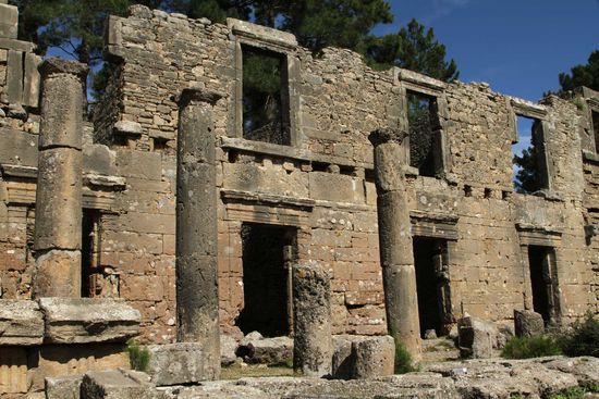 Fassade des Marktgebäudes