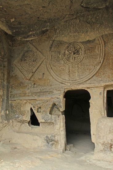 Täuferkirche - verziertes Eingangsportal